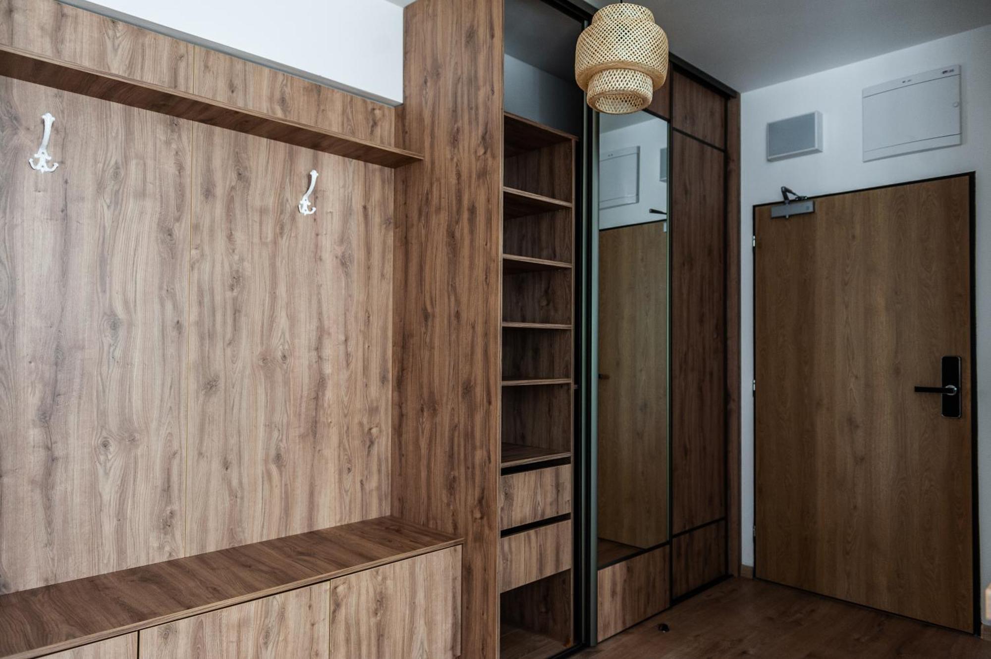 Apartmany Besen Bešeňová Eksteriør billede