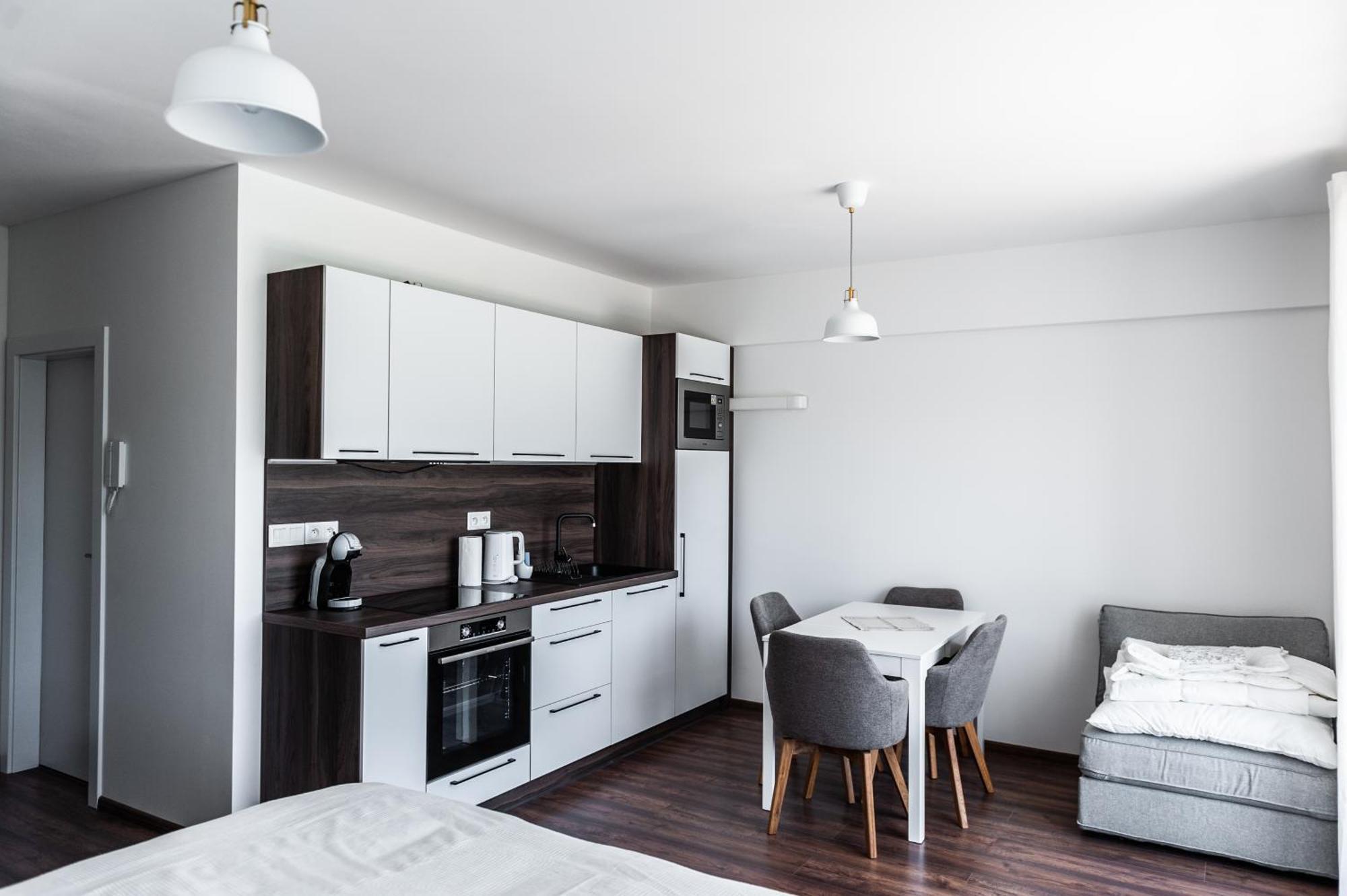 Apartmany Besen Bešeňová Eksteriør billede